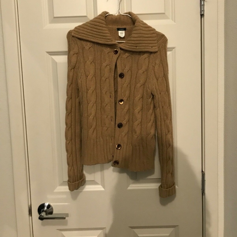Wool knit sweater